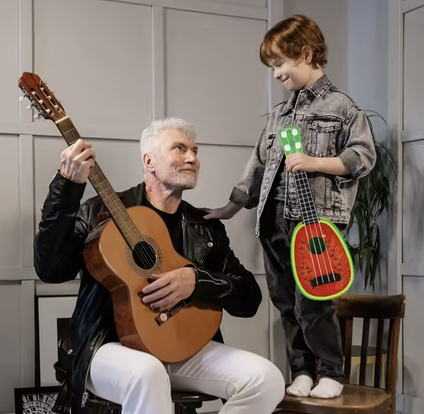 Гітара дитяча іграшка Кавун 4 струни (волосінь) від 3 років 36 на 11,5 см червоно-зелений Київ - фото 5