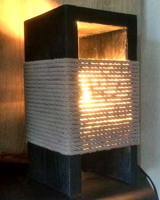 Светильник настольный 