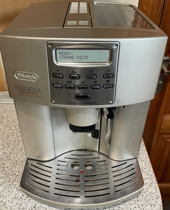 Кавомашина Delonghi ESAM 3500. Київ - фото 5