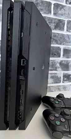 Приставка SONY PlayStation 4 Pro 1TB - 7208 - 17 игр. 2 Геймпада - PS4. Киев