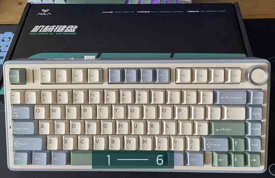 Бездротова Клавіатура: Aula F75. Харків