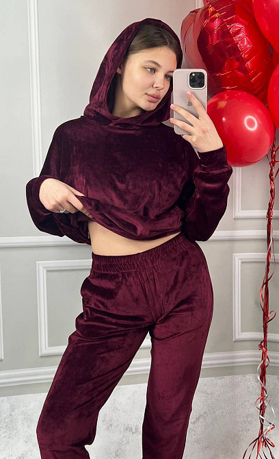 Женский спортивный велюровий костюм с капюшоном M Бордовый Харьков - изображение 1