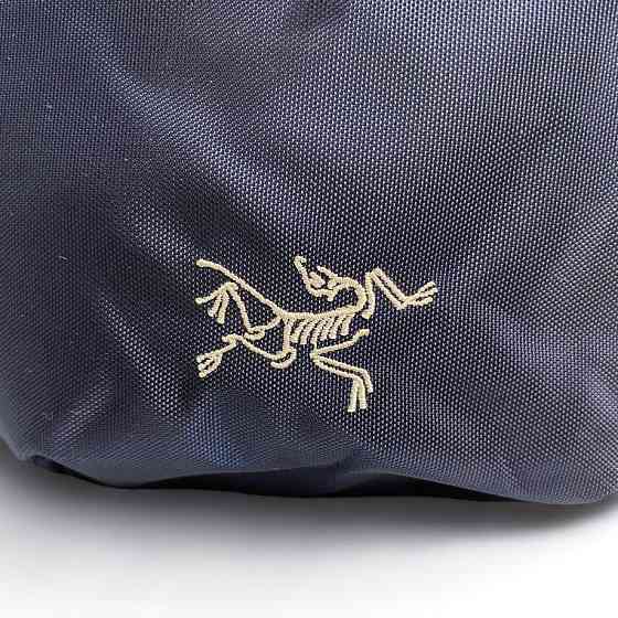 Сумка через плече Arcteryx Maka 1 25818 синій Запоріжжя