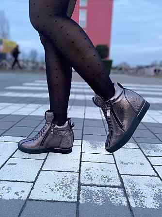 Снікерси жіночі Bosida бронзовий еко-шкіра танкетка 5см ( -6) Коломыя