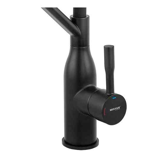 Кухонный смеситель MIXXUS PREMIUM GRAVITY 017 NUT BLACK с черным силиконовым изливом REFL.BLACK (MI8408) Харьков