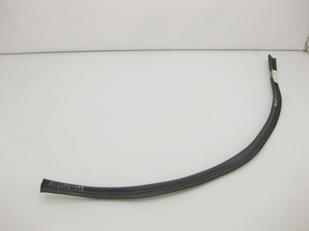 Mercedes-Benz  A2216280098 Ущільнювач підкапотний задній S-Class W221 Одесса - изображение 2