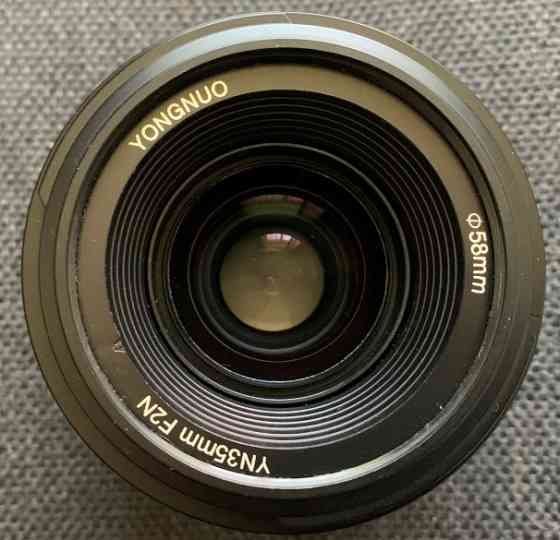 Yongnuo 35mm f/2 Nikon. Харків