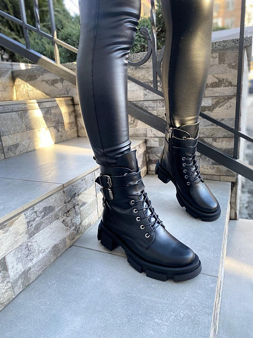 Черевики жіночі M.KRAFT чорні натуральна шкіра зима висота 15см (4285) 37р.38р.40р. Коломия - фото 9