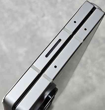 Смартфон Samsung Galaxy Z FOLD 6 12/256Gb. Silver Shadow 2 SIM. Київ