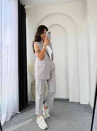 Жіночий базовий брючний костюм-двійка: жилет і штани креп костюмка Сірий, 50/52 Одеса