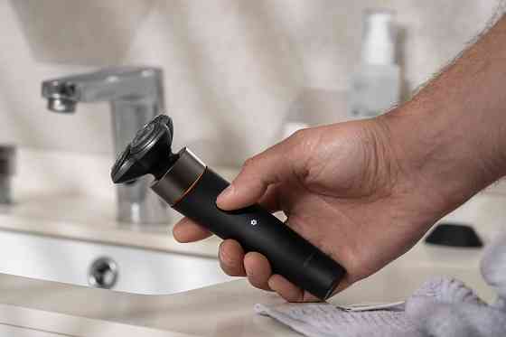 Бритва електр. ARDESTO роторна SHRR-B5WDR, 5Вт, бритв.головок-3, Li-Ion, сух.+волог., чорний Київ