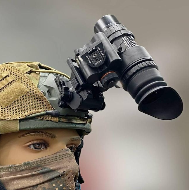 Прилад нічного бачення Монокуляр PVS-18 1х32 з кріпленням Wilcox L4G24 на шолом + підсумок Вінниця - фото 8