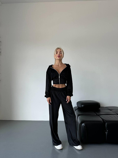 Жіночий стильний прогулянковий костюм-двійка: кофта та штани велюр-плюш Чорний, 42/46 Одеса - фото 6