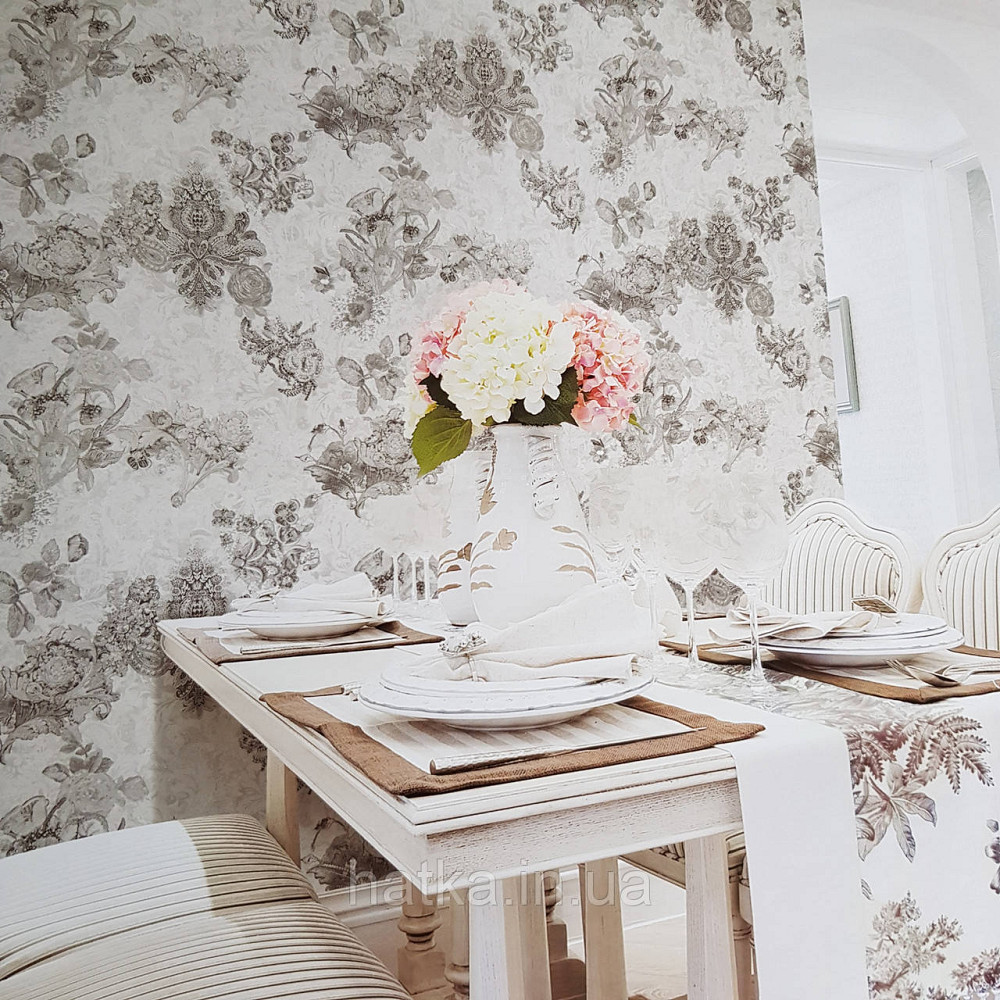 Шпалери метрові вінілові на флізелін Yuanlong Samsara бароко квіти вензель чорні на білому сріблясті Київ - фото 1
