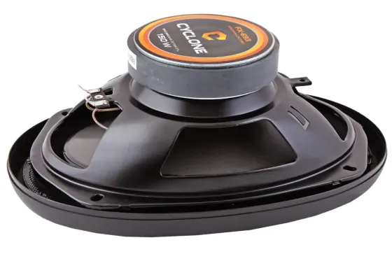 Автоколонки 6 х 9 150 Вт 3-полосная Cyclone (15*23 см) Винница