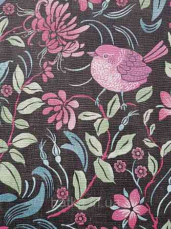 Шпалери вінілові на флізеліні A.S.Creation Maison charme 0.53x10 квіти листя птиці бордові зелені на чорному Київ