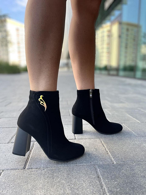 Vesna Жіночі черевики VESNA чорні натуральна замша висота 10,5см каблук 8см 36р. (1183) Коломия - фото 9