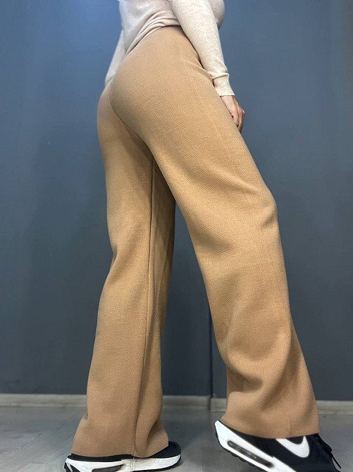 Брюки женские My fashion 202401 клеш от бедра со стрелкой шнурок га талии машинная вязка one size, карамель, one size Киев - изображение 7