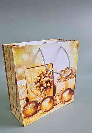 Пакети паперові подарункові, новорічні Квадрат 23*24*10 — 40 (12 шт.) Харків