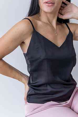 Майка на тонких бретельках женская атлас Черный XS/S Харьков