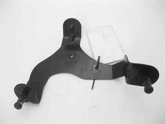 Mercedes-Benz  A2213200635 Кронштеїн задніх клапанів гідропідвіски CL C216 S-class short W221 S-class long V221 Одеса