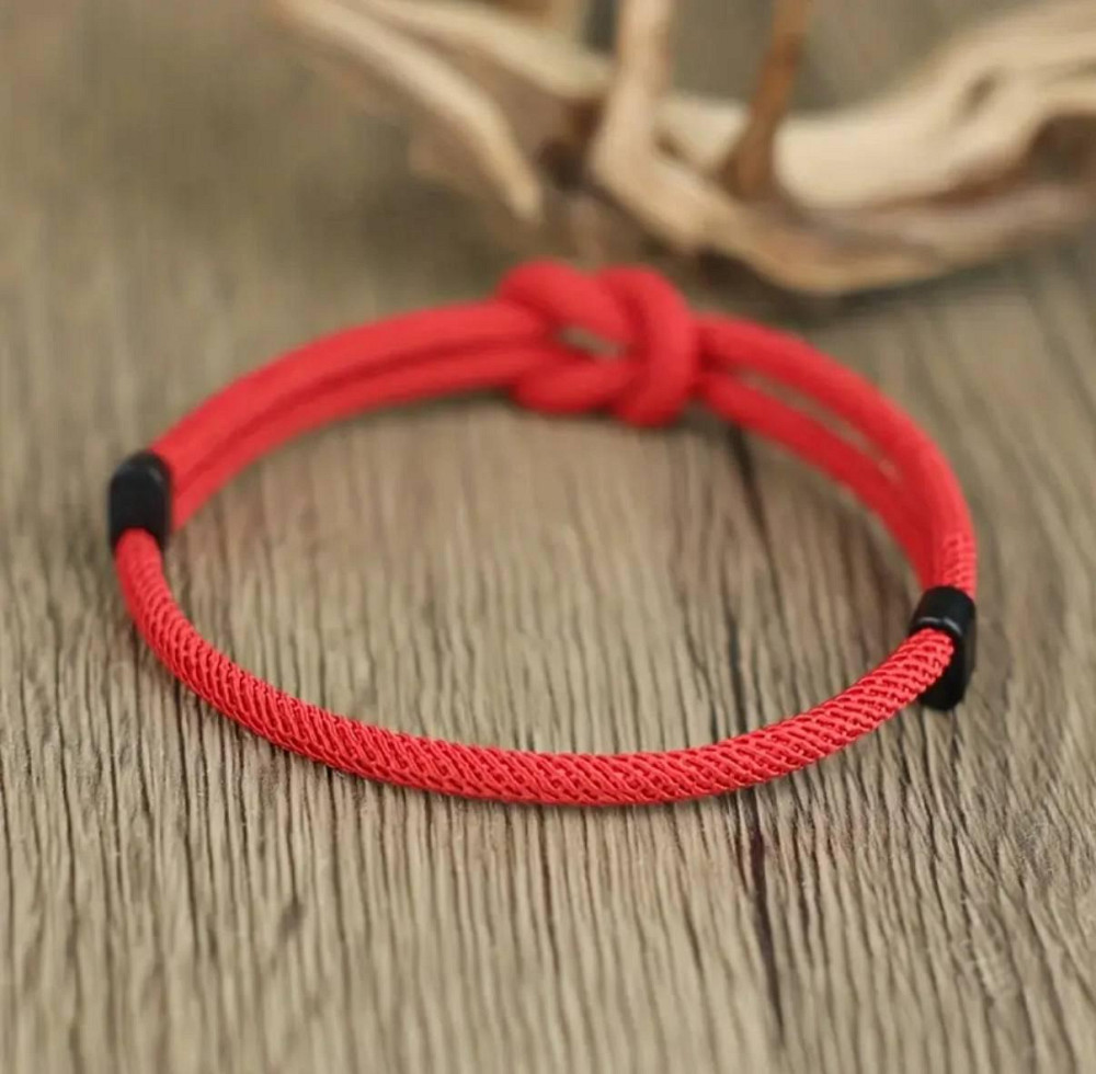 Червоний браслет зі шнурка з вузлом — амулет на удачу й захист Київ - фото 3