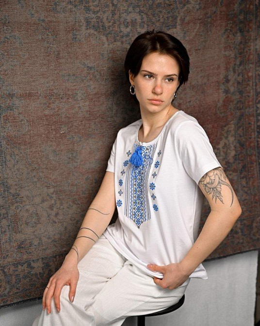 Женская футболка вышиванка  бело-синяя ПП7434 Одесса - изображение 5