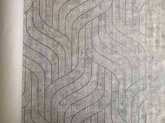 Шпалери метрові вінілові на флізелін Grandeco Feeling геометрія сріблясті смуги на сірому Київ
