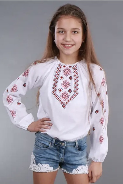 Вышиванка для девочки с длинным рукавом белого цвета и красным орнаментом. Сумы - изображение 1
