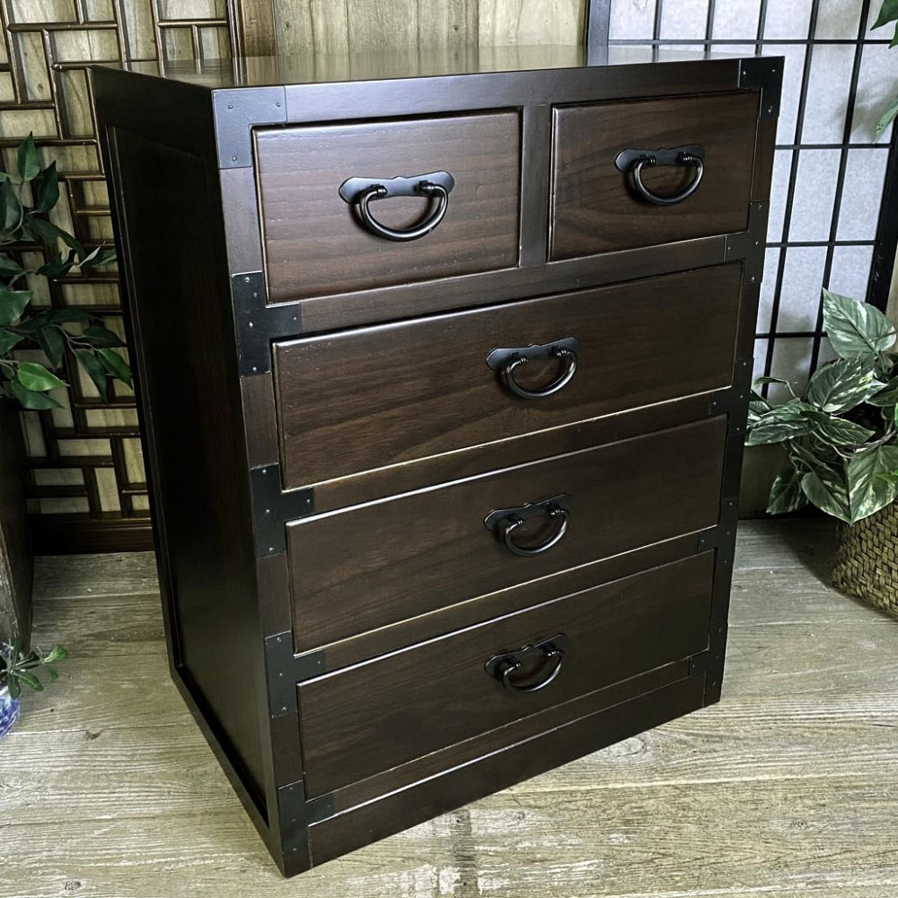 Комод тансу 