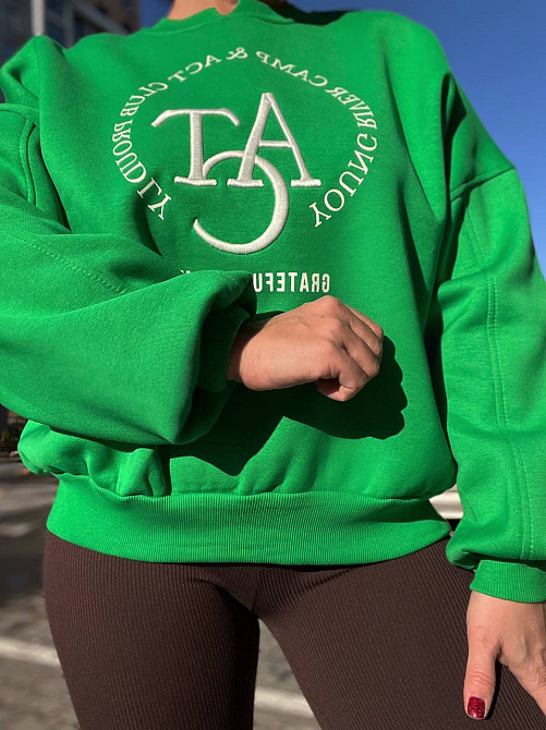 Світшот жіночий OLIVIA 2479 широкий оверсайз утеплений вишивка малюнок one size, зелений, one size Київ - фото 7