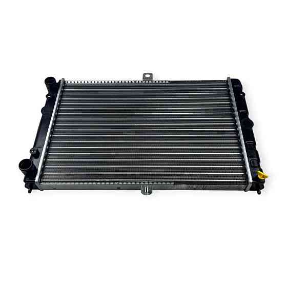 Радіатор двигуна 2108, 2109, 21099, 21082, 2113-2115 інжектор охолодження Мукачево