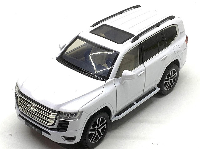 Машина Автосвіт Toyota Land Cruiser 300 інерційна відчиняються двері капот багажник 20 см Біла (AP-2007) Чернігів - фото 10