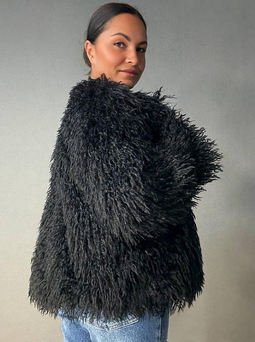 Шуба жіноча Lady Yep 10051 штучне хутро під ламу коротка чорна, чорний, L Київ - фото 10