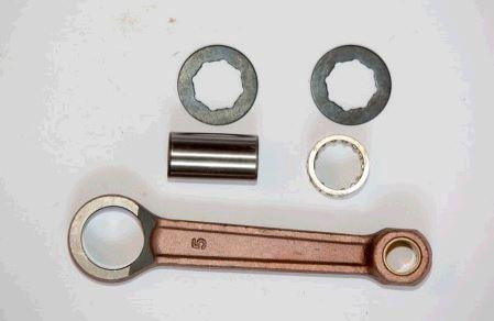 Шатун мотоцикл Иж Юпитер (+втулка, нижний палец, шайбы) Мукачево - изображение 1