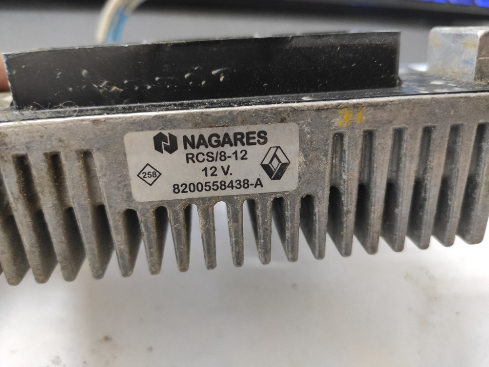 Реле свічок розжарювання Renault Scenic III 1.6 dci 2009-2016 (8200558438) Ковель - фото 4