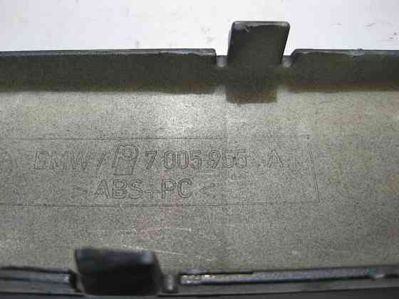 BMW  51117005957 Лівий молдинг переднього бампера BMW 5-Series E39 Одеса