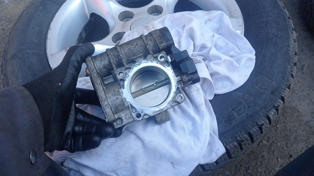 Дроссельная заслонка на Geely Emgrand X7 Киев - изображение 1