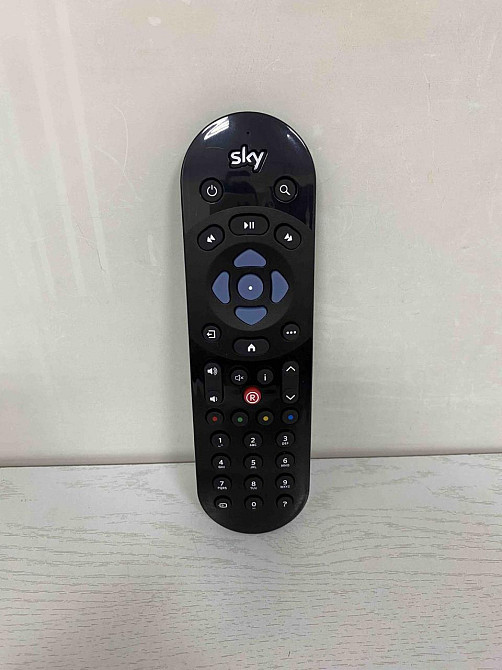 Б/В Голосовий пульт дистанційного керування Sky Q SKY135, оригінальний ІЧ-пульт для Sky Q 1TB/2TB та Sky Q Mini, голосовий пошук Київ - фото 4