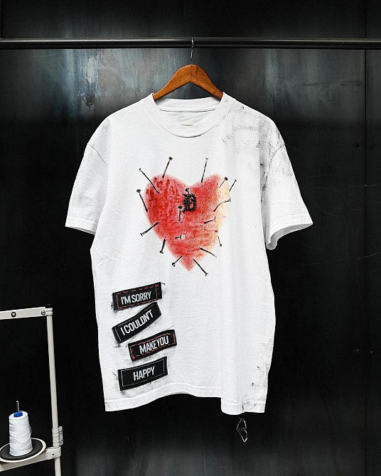 Футболка чоловіча с принтом  44 Біла 2634326104 Дніпро - фото 1