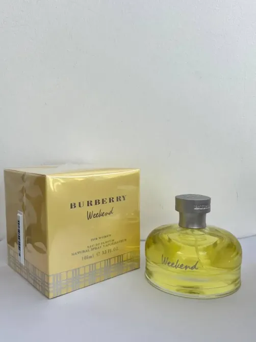 Женская парфюмированная вода Burberry Weekend for Women 100 мл с магнитной лентой Коломия - фото 2