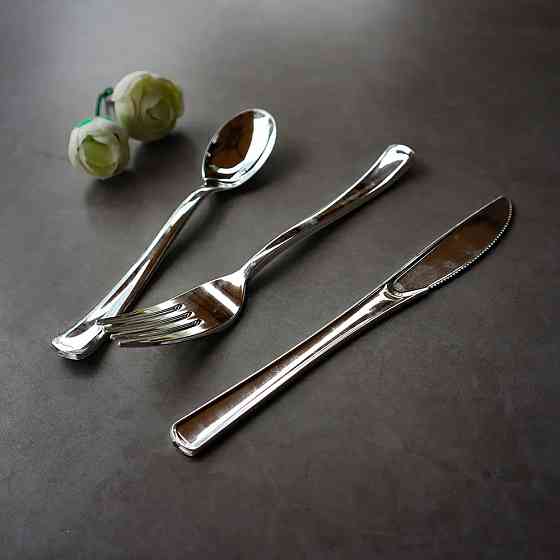 Набір пластикових столових приборів 18 шт якісних (ножі, виделки, ложки).Багаторазовий посуд, сріблясті Кам'янець-Подільський