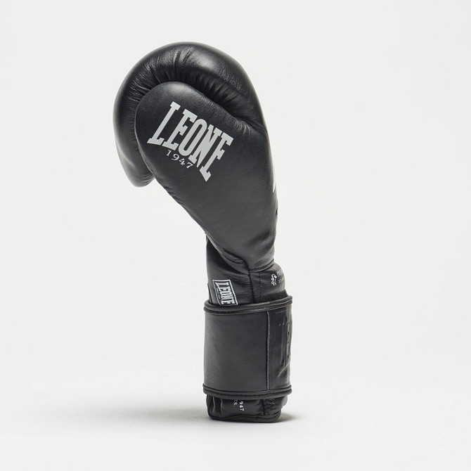 Боксерські рукавиці Leone GN111 THE GREATEST Black 12 унцій (бинти 4 м. в комплекті) Каменское - изображение 6