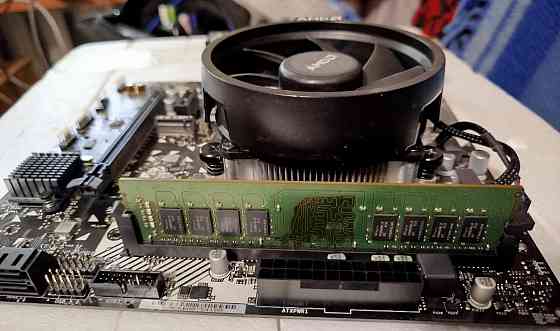 Материнська плата AM4 ASRock B450M-HDV з процесом і RAM 16 Гб нових Київ