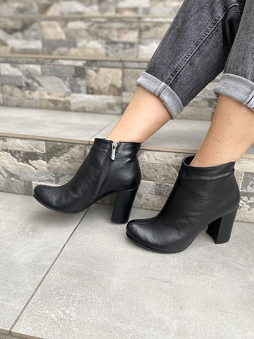 Nivelle Класичні черевики жіночі з натуральної шкіри чорні на підборах весна-осінь демісезонні Коломия - фото 6