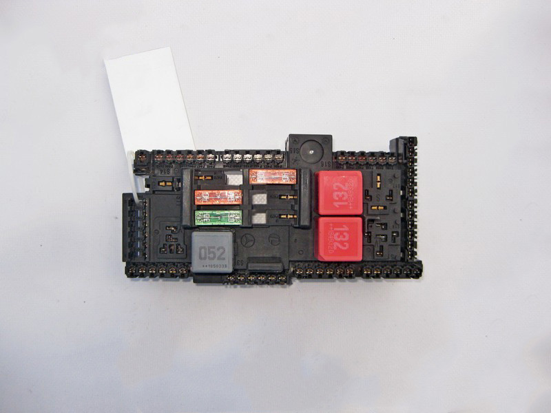 Mercedes-Benz  A2139068801 Блок запобіжників та реле SRB у багажнику E-Class W213 C238 C-Class W205 S-Class W222 C217 CLS C257 GLC X253 Одесса - изображение 1