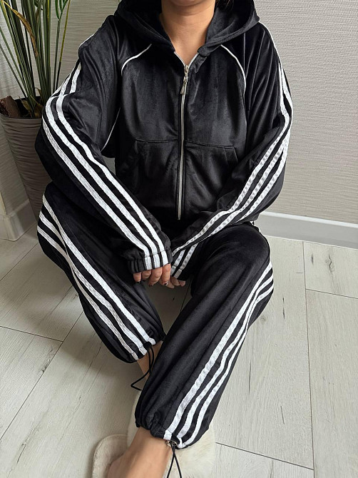 Жіночий стильний велюровий-плюшевий костюм двійка Одеса - фото 4