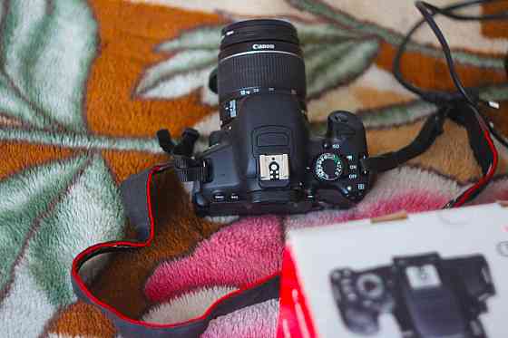 Професійний фотоапарат Canon EOS 650D Дзеркалка.Комплект. Б/У Київ