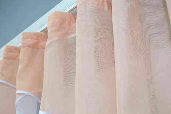 Кухонная тюль арка с ламбрекеном VR-Textil № 025к белый с персиковым 280х170 см (52-0694) Киев