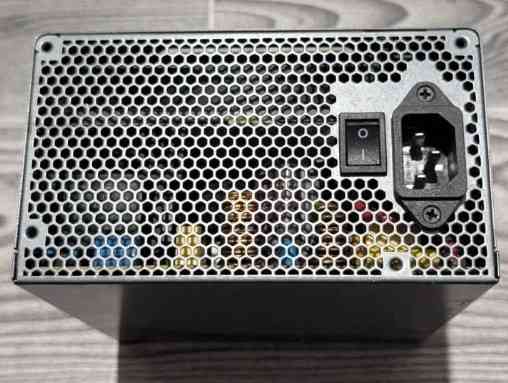 Super Flower Leadex Platinum 850W 80+ Platinum. Харків